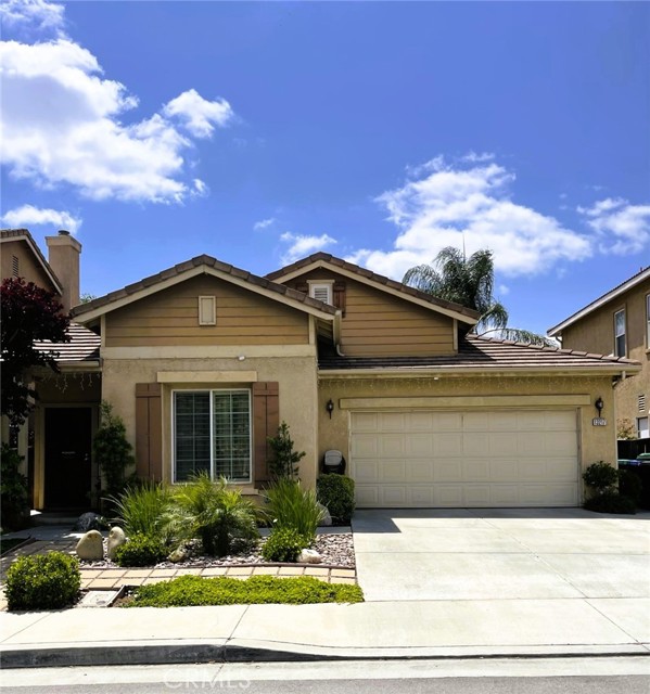 Detail Gallery Image 2 of 42 For 13217 Acacia Ave, Moreno Valley,  CA 92553 - 3 Beds | 2 Baths