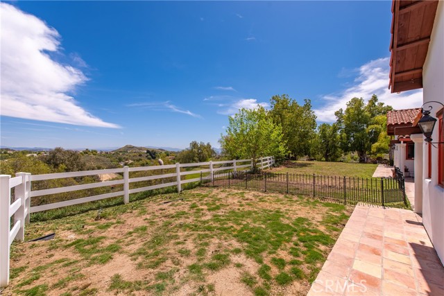 30505 Sloan Canyon Road, Castaic CA: https://media.crmls.org/medias/cfd36582-9174-43c5-ad3c-c29dd70686bc.jpg