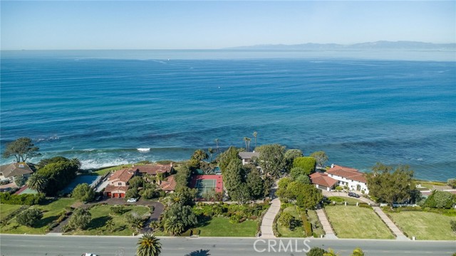Detail Gallery Image 4 of 75 For 1733 Paseo Del Mar, Palos Verdes Estates,  CA 90274 - 6 Beds | 5/1 Baths