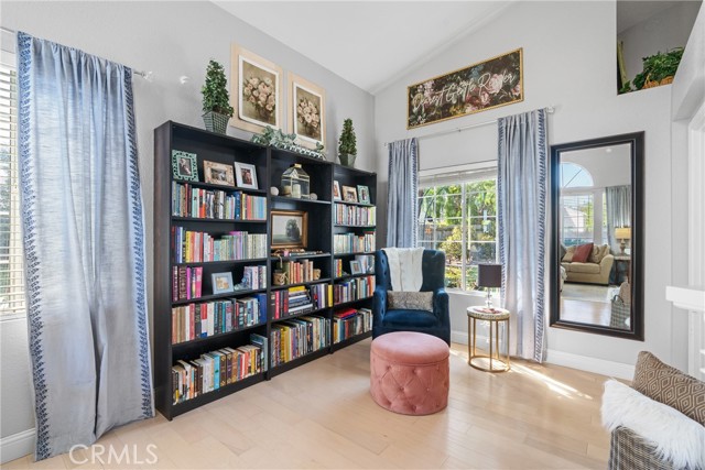 1337 Lloyd Place, Lompoc CA: https://media.crmls.org/medias/cfd4221c-48f6-4537-9827-42a0c16a167a.jpg