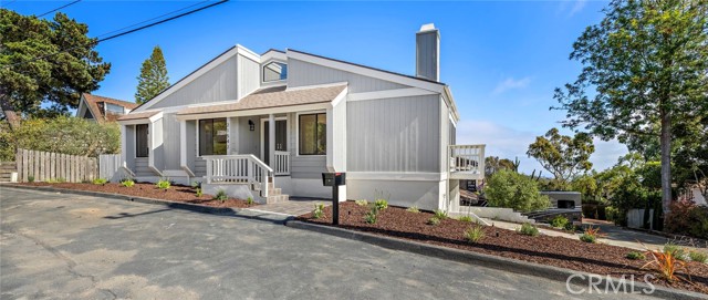21542 Anns Lane, Laguna Beach CA: https://media.crmls.org/medias/cfd5158c-266e-419e-a625-b9978ef97039.jpg