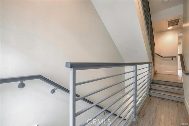 Detail Gallery Image 19 of 49 For 4461 Tujunga Ave #110,  Studio City,  CA 91602 - 3 Beds | 2/1 Baths