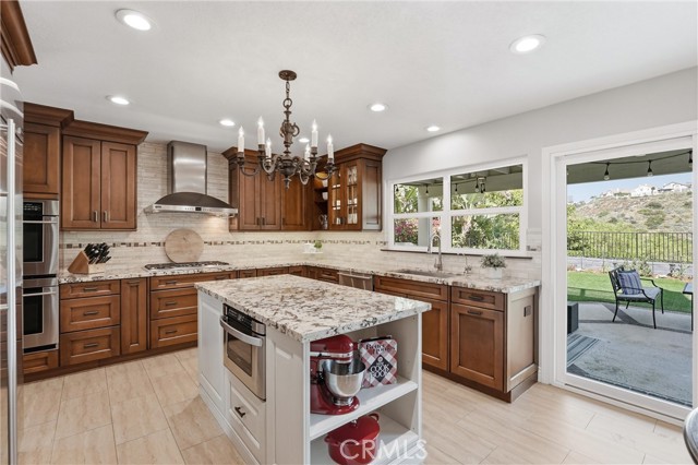 Detail Gallery Image 15 of 56 For 6305 E Rocking Horse, Orange,  CA 92869 - 4 Beds | 2/1 Baths