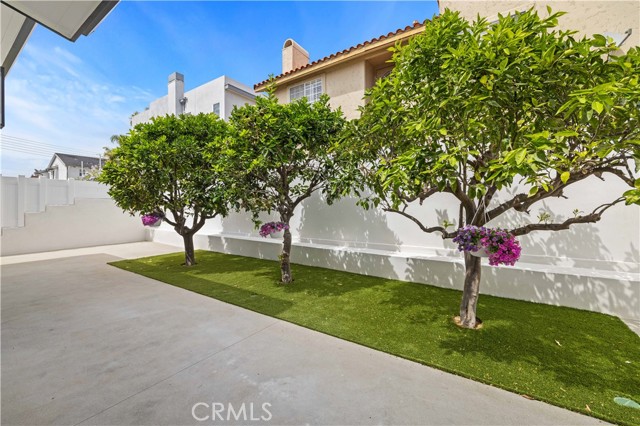 2111 Clark, Redondo Beach, California 90278, 4 Bedrooms Bedrooms, ,5 BathroomsBathrooms,Residential,For Sale,Clark,SB26059150