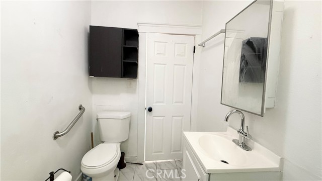 Detail Gallery Image 23 of 32 For 1209 Spence, Los Angeles,  CA 90023 - 2 Beds | 1 Baths