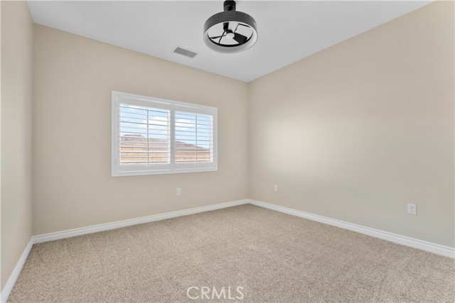 39581 Mountain View Road, Yermo CA: https://media.crmls.org/medias/cfd7dd56-47ed-40e8-a692-6c0cabab648d.jpg
