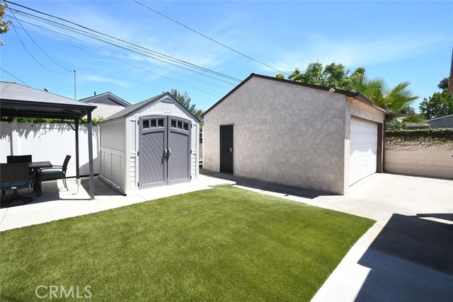Detail Gallery Image 23 of 27 For 1848 Elmfield Ave, Long Beach,  CA 90815 - 2 Beds | 1/1 Baths