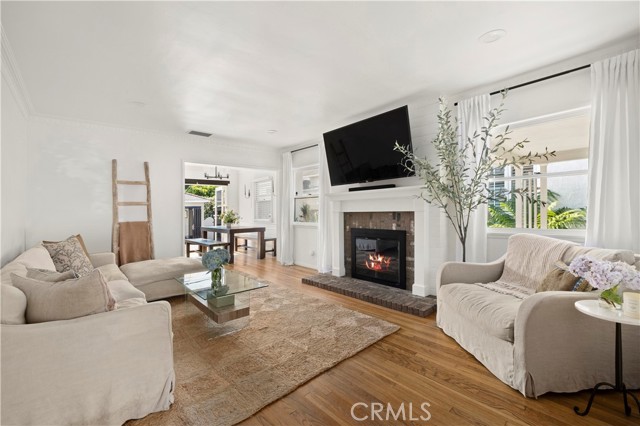 Detail Gallery Image 1 of 11 For 8004 Holy Cross Pl, Los Angeles,  CA 90045 - 2 Beds | 2 Baths