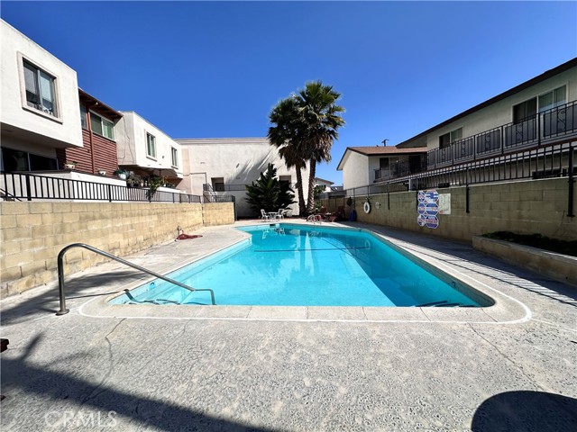 Detail Gallery Image 34 of 38 For 7033 Stewart and Gray, Downey,  CA 90241 - 2 Beds | 2 Baths