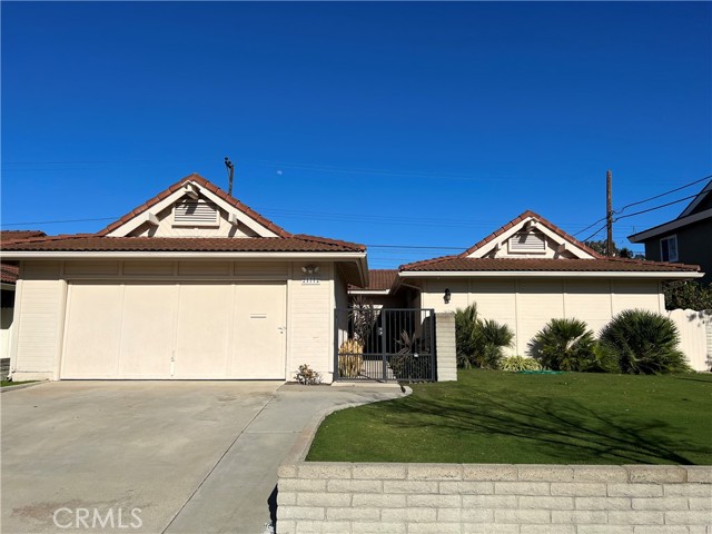 MLS# OC23064416