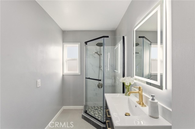 2106 Mcpherson Avenue, Los Angeles CA: https://media.crmls.org/medias/cfd92a0c-8973-4b4d-b79f-61fd4493045e.jpg