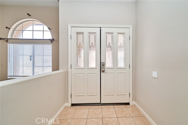 Detail Gallery Image 7 of 54 For 13010 Banning, Victorville,  CA 92392 - 5 Beds | 3 Baths