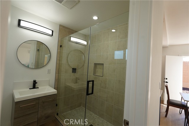 1850 W. 80th Street, Los Angeles CA: https://media.crmls.org/medias/cfda2c57-5bf9-4158-a58c-884ba27bcd6b.jpg