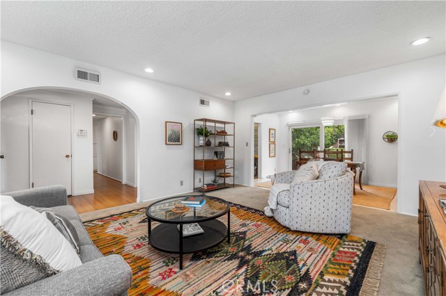 Detail Gallery Image 11 of 47 For 265 Mariposa St, Altadena,  CA 91001 - 3 Beds | 2 Baths