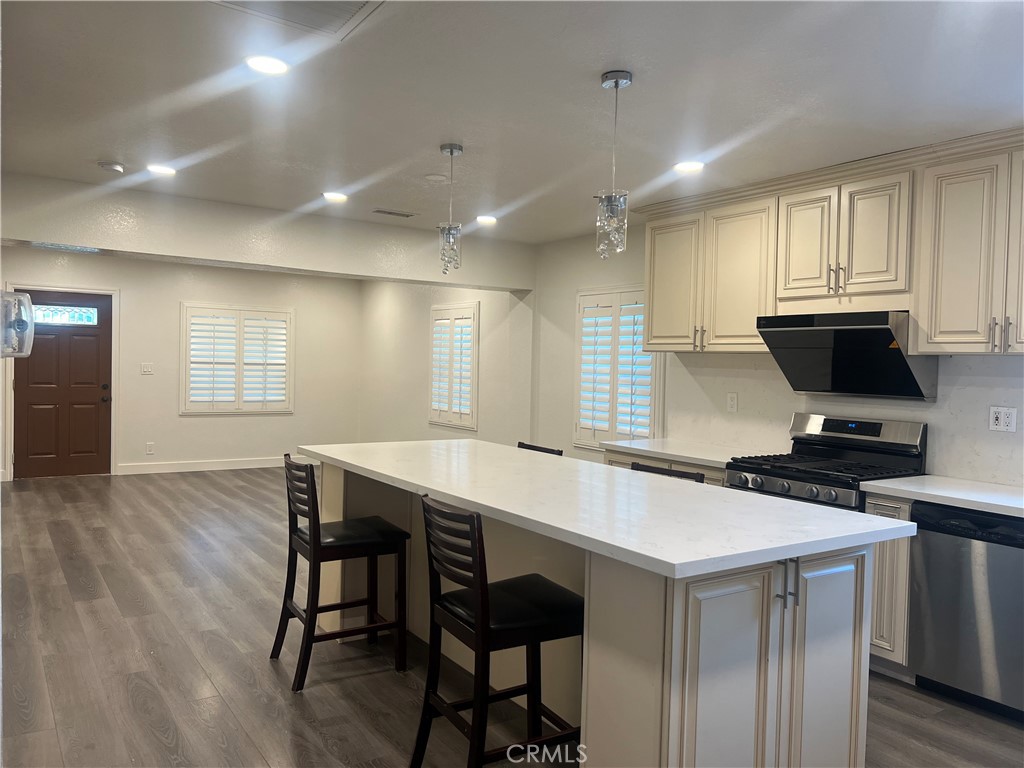 MLS #WS25270771 image #15