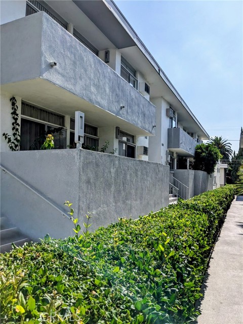 Drew Fenton | 11942 Darlington Avenue Los Angeles CA | MLS: 7349822 Drew Fenton | 11942 Darlington Avenue Los Angeles CA | MLS: 7349822