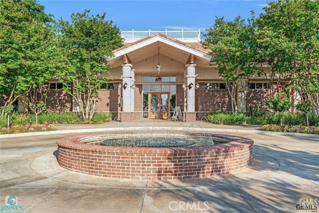 Detail Gallery Image 4 of 9 For 12417 French Park Ln, Bakersfield,  CA 93312 - 2 Beds | 2 Baths