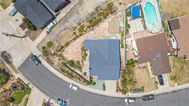 6426 Calle Pavana, San Diego, California 92139, 3 Bedrooms Bedrooms, ,2 BathroomsBathrooms,Residential,For Sale,Calle Pavana,TR24112730