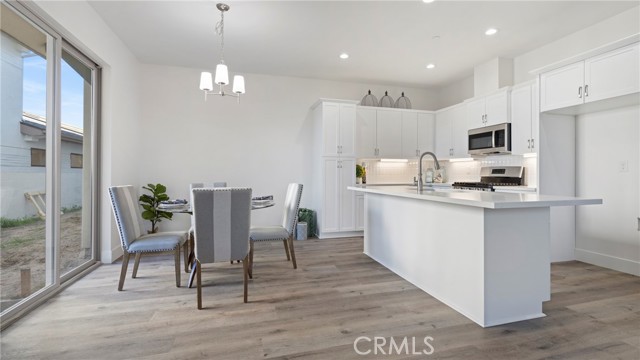 358 S Halcyon Road, Arroyo Grande CA: https://media.crmls.org/medias/cfe05c6d-b68e-4004-87e5-988e1c570810.jpg