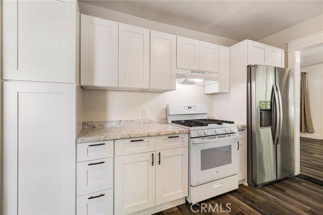 Detail Gallery Image 10 of 60 For 1617 Hemlock St, Chico,  CA 95928 - 4 Beds | 3 Baths