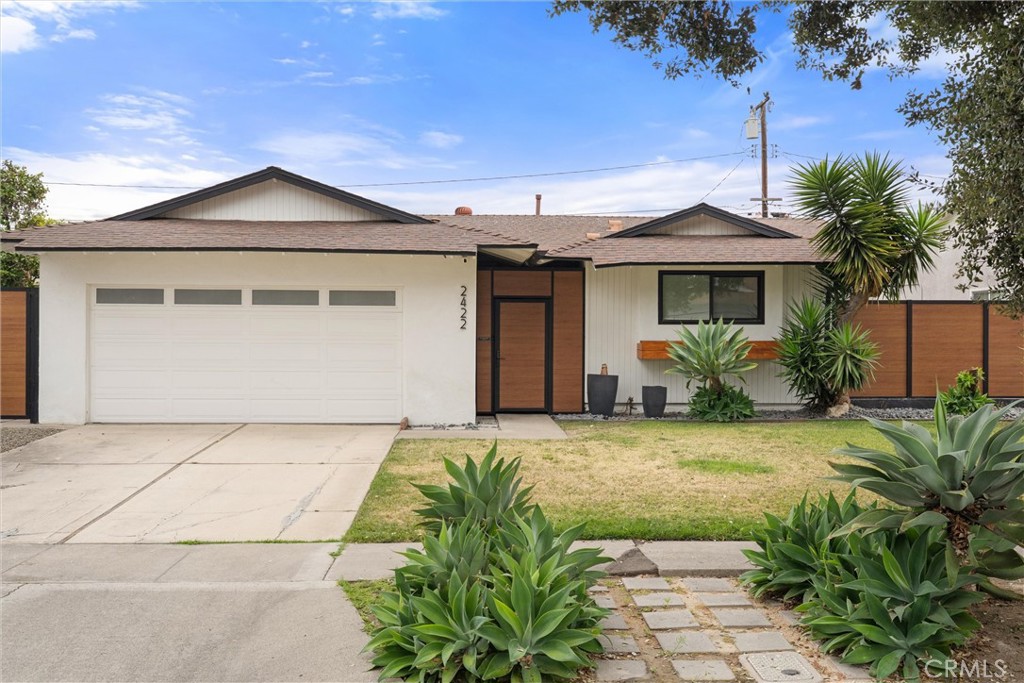 MLS #OC26149742 image #3