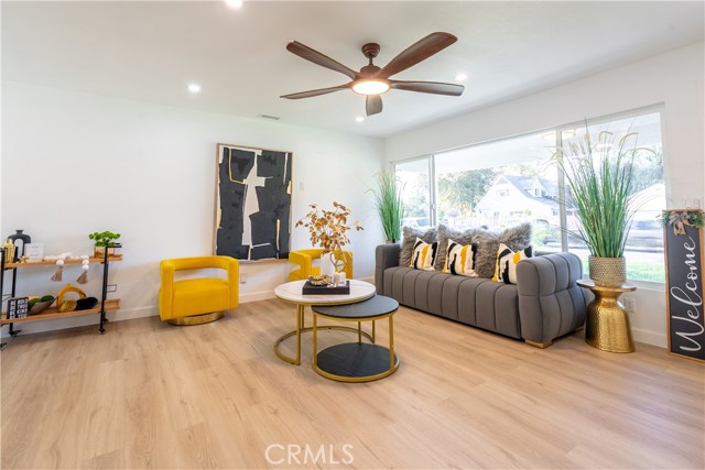 Detail Gallery Image 5 of 43 For 7516 San Juan, Riverside,  CA 92504 - 3 Beds | 1 Baths