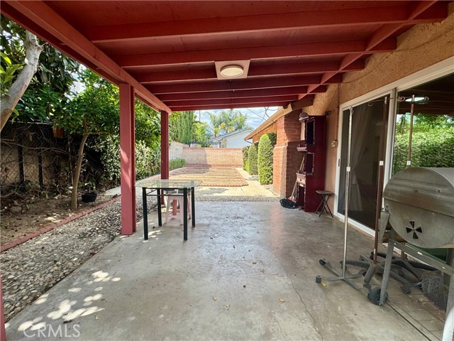 5323 Golden West Avenue, Temple City CA: https://media.crmls.org/medias/cfe24eab-00db-47e1-8213-f7db1e94d8e2.jpg