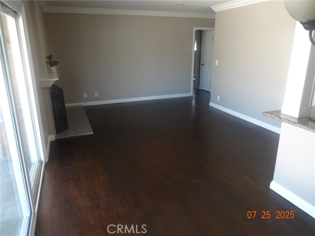 17811 CYPRESS Street, Covina CA: https://media.crmls.org/medias/cfe3b0f8-4bc9-4f39-b40a-5dbfa2f99092.jpg