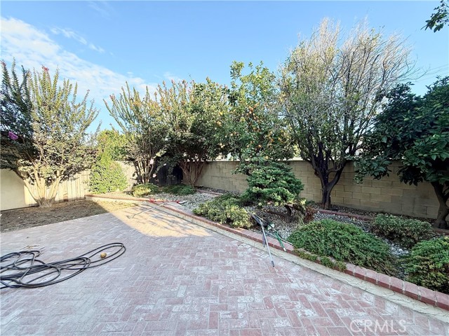8782 La Zana Court, Fountain Valley CA: https://media.crmls.org/medias/cfe49f35-a979-43fc-ad29-f48af1d92ee5.jpg