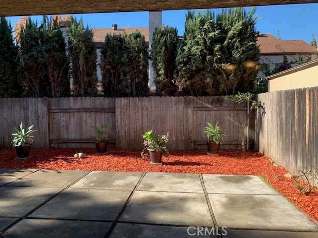 Detail Gallery Image 1 of 17 For 235 E Chestnut Ave #L,  Monrovia,  CA 91016 - 3 Beds | 3 Baths