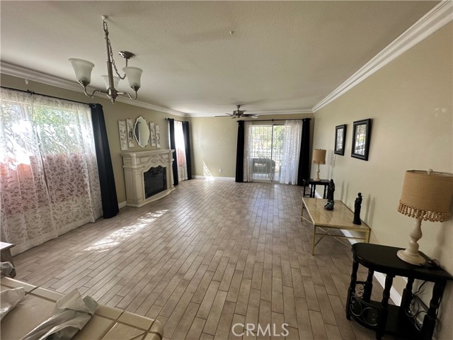 11548 Oak Street, Apple Valley CA: https://media.crmls.org/medias/cfe4f124-1744-4af8-a47a-69d23598cd8f.jpg