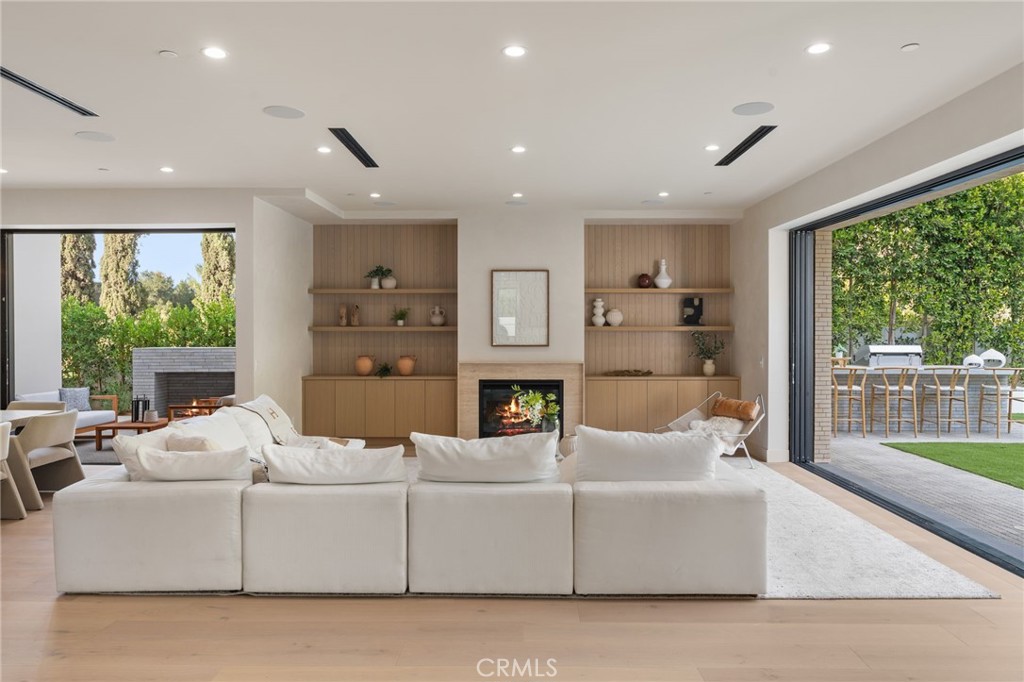 Cfe51691 94C5 4271 B9B1 35D9Fedd7Fb0 17012 Escalon Drive, Encino, Ca 91436 &Lt;Span Style='BackgroundColor:transparent;Padding:0Px;'&Gt; &Lt;Small&Gt; &Lt;I&Gt; &Lt;/I&Gt; &Lt;/Small&Gt;&Lt;/Span&Gt;