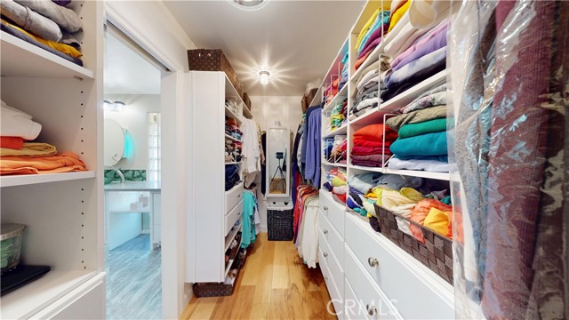 524 S Rancho Simi Drive, Covina CA: https://media.crmls.org/medias/cfe779b9-95e1-452b-98a3-6ef343e24833.jpg