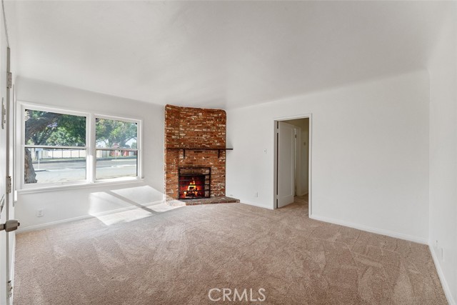 11749 Clarkman Street, Santa Fe Springs CA: https://media.crmls.org/medias/cfe7919b-ecc9-433e-ba3a-d58d3fe74c19.jpg
