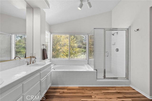Detail Gallery Image 38 of 54 For 27360 Chesterfield Dr, Valencia,  CA 91354 - 4 Beds | 3 Baths