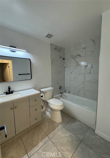 Detail Gallery Image 18 of 28 For 820 W 232nd, Torrance,  CA 90502 - 2 Beds | 2 Baths