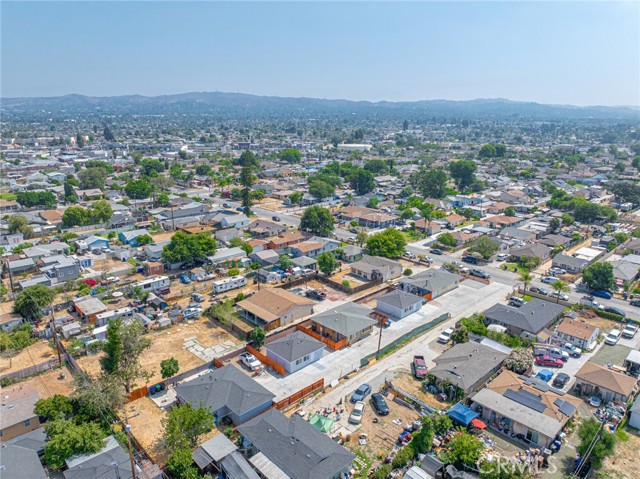 10903 Inez Street, Whittier CA: https://media.crmls.org/medias/cfe7e1bd-5a25-46c9-a598-bbc1802ec577.jpg
