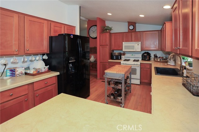 Detail Gallery Image 19 of 52 For 628 Los Angeles Ave, Sugarloaf,  CA 92386 - 3 Beds | 2 Baths