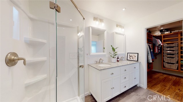 Attached Walk-In Closet
