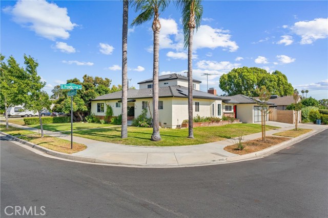 942 Oleander Street, Brea CA: https://media.crmls.org/medias/cfebae3b-b8b1-4cca-ba67-b4a976113eb4.jpg