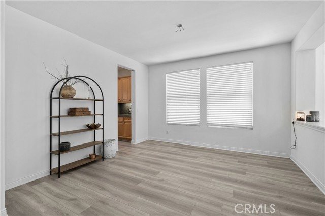21 Via Del Renal Court, Lake Elsinore CA: https://media.crmls.org/medias/cfec0e53-77d8-4669-8ac8-3e3dd4e19ce2.jpg