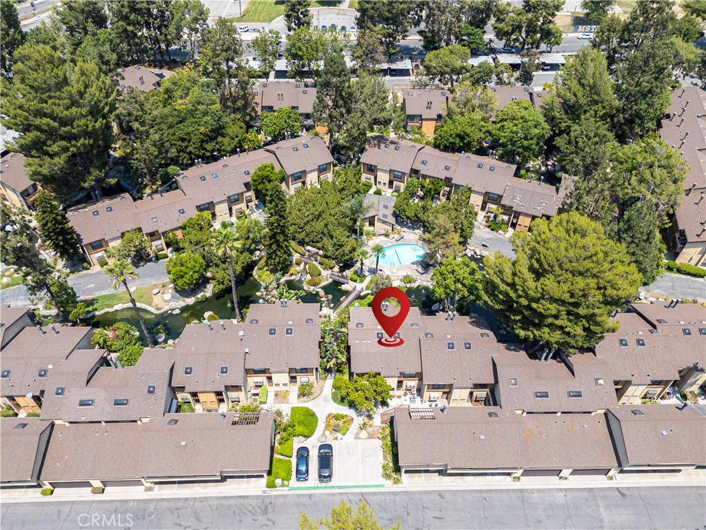 https://media.crmls.org/medias/cfece1ac-895c-4498-9253-e79f4b287a70.jpg?preset=X-Large