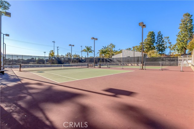 643 S Prospect Ave, Redondo Beach, California 90277, 3 Bedrooms Bedrooms, ,2 BathroomsBathrooms,Residential,Sold,S Prospect Ave,SB22031394