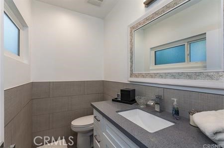 6236 Capistrano Avenue, Woodland Hills CA: https://media.crmls.org/medias/cfee57c6-669f-4a99-81b3-194de9b35648.jpg