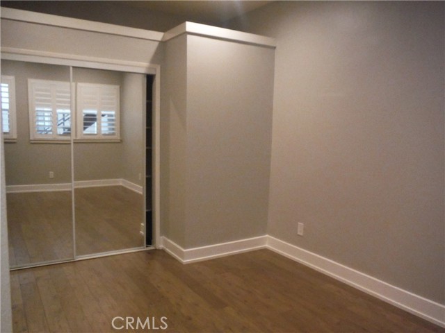 Detail Gallery Image 14 of 16 For 122 Roycroft Ave a,  Long Beach,  CA 90803 - 2 Beds | 1 Baths