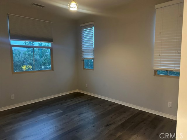 Detail Gallery Image 7 of 15 For 88 Parkwood, Irvine,  CA 92620 - 3 Beds | 2 Baths