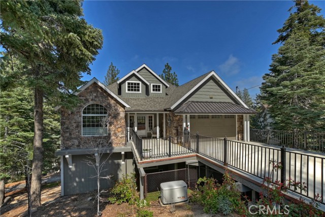 Detail Gallery Image 4 of 62 For 26300 Spyglass Dr, Lake Arrowhead,  CA 92352 - 3 Beds | 3/1 Baths