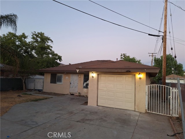 Detail Gallery Image 5 of 28 For 315 S Mistletoe Ave, San Jacinto,  CA 92583 - 3 Beds | 2 Baths