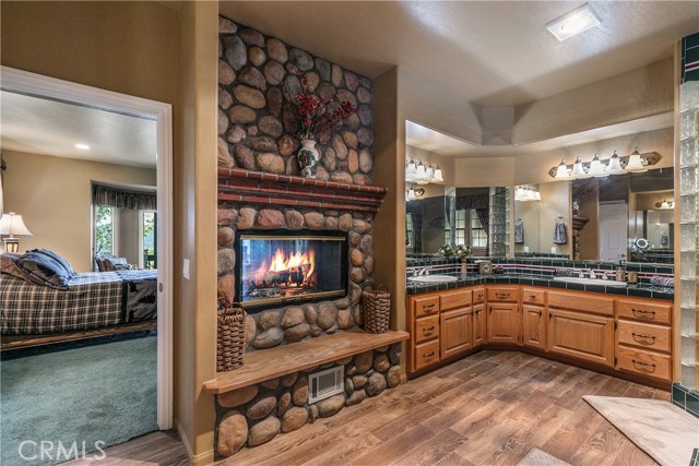 Detail Gallery Image 35 of 44 For 1161 Nadelhorn Dr, Lake Arrowhead,  CA 92352 - 5 Beds | 5 Baths