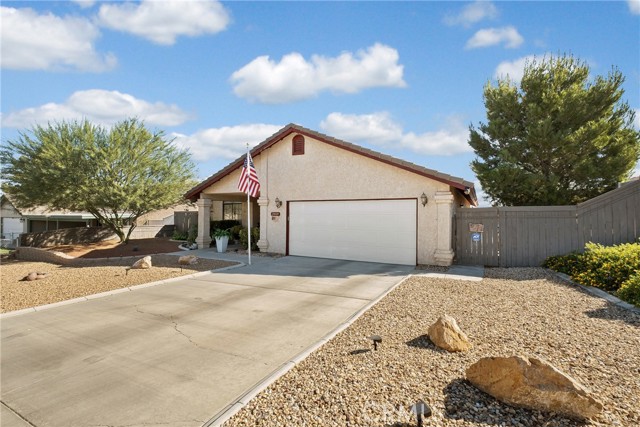 Detail Gallery Image 2 of 28 For 2009 Trinity Ave, Barstow,  CA 92311 - 4 Beds | 2 Baths